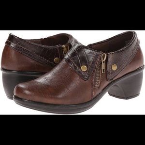 Easy Street | Women’s Comfort Wave Darcy | Brown